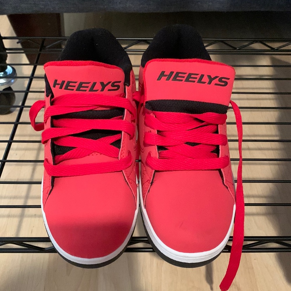 New Red Heelys size 4
